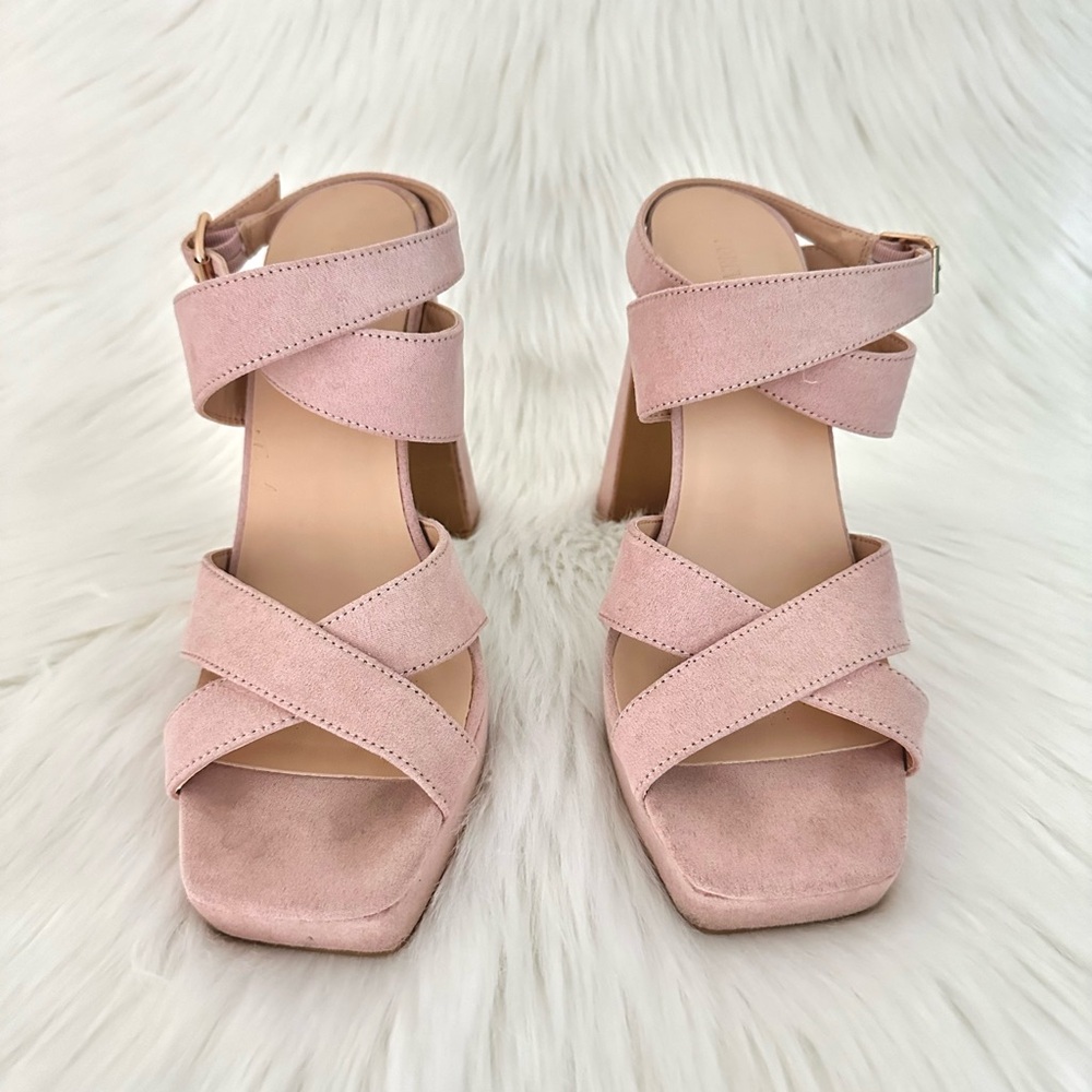 Forever 21 Blush Pink Crisscross Platform Block Heel Sandals Size 6.5